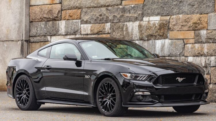 2017 Ford Mustang